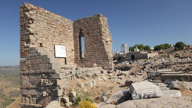 Private Full Day Pergamon Tour