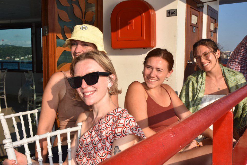 Bosphorus And Golden Horn Cruise Tour